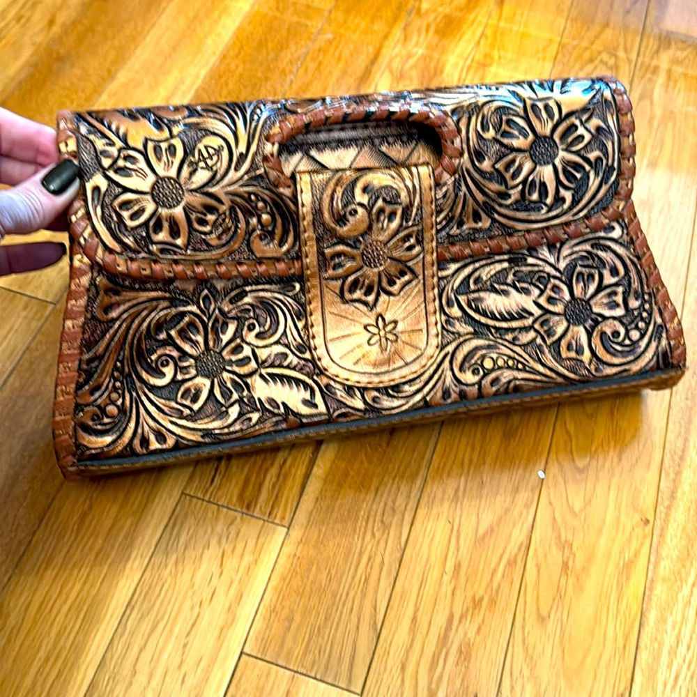 American Darling Prairie Spirit Gold Crossbody